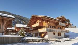 Prodej Chalet Lauenen bei Gstaad