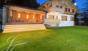 Sezónní pronájem Chalet Crans-Montana